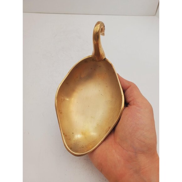 Vintage / BRASS SOAP DISH / Solid Brass Soap Holder Soap Dispenser Vinta… - Picture 7 of 10